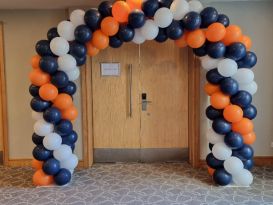 balloon arch hellidon lakes
