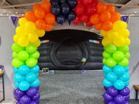 balloon arch hotpod yoga1